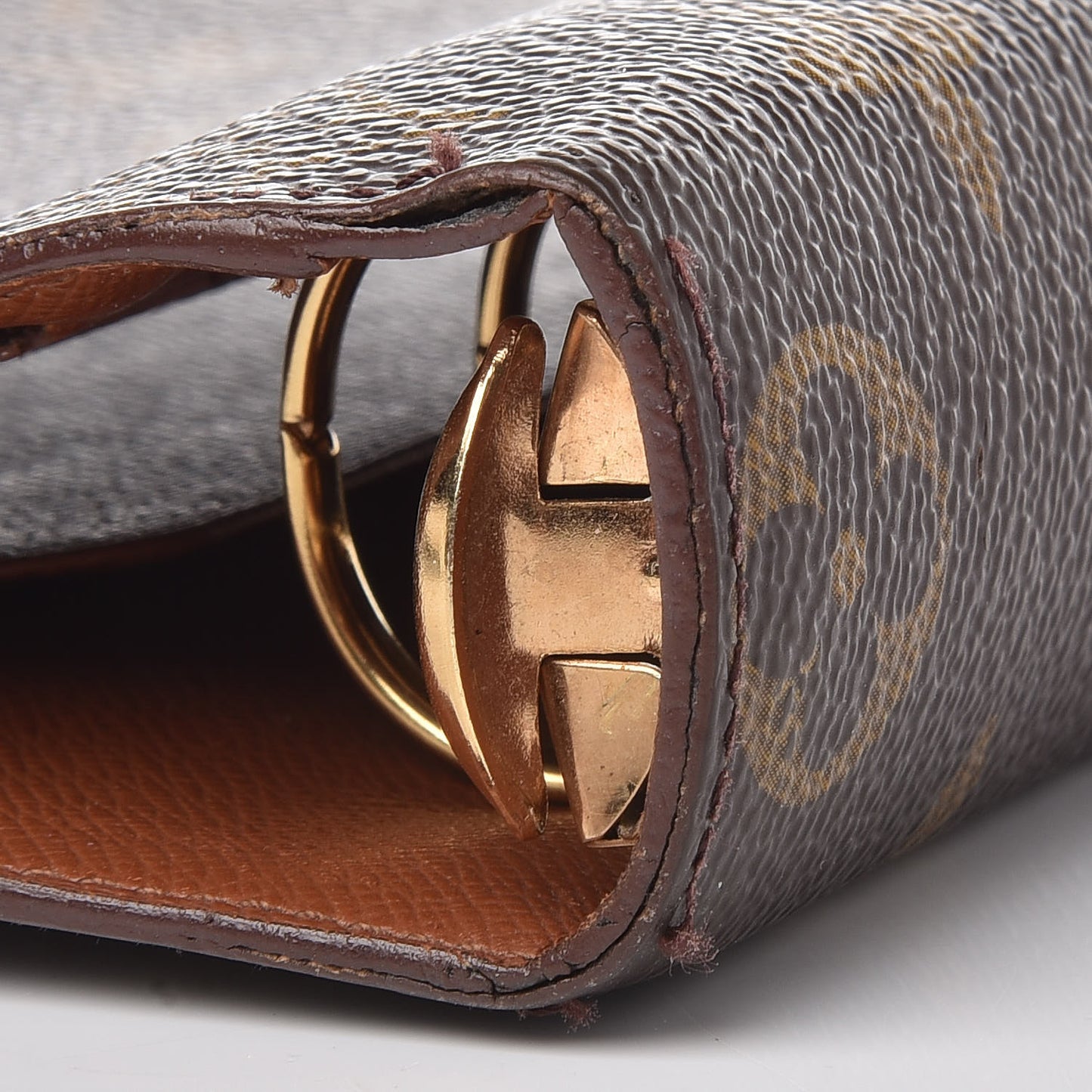 Monogram Medium Ring Agenda Cover