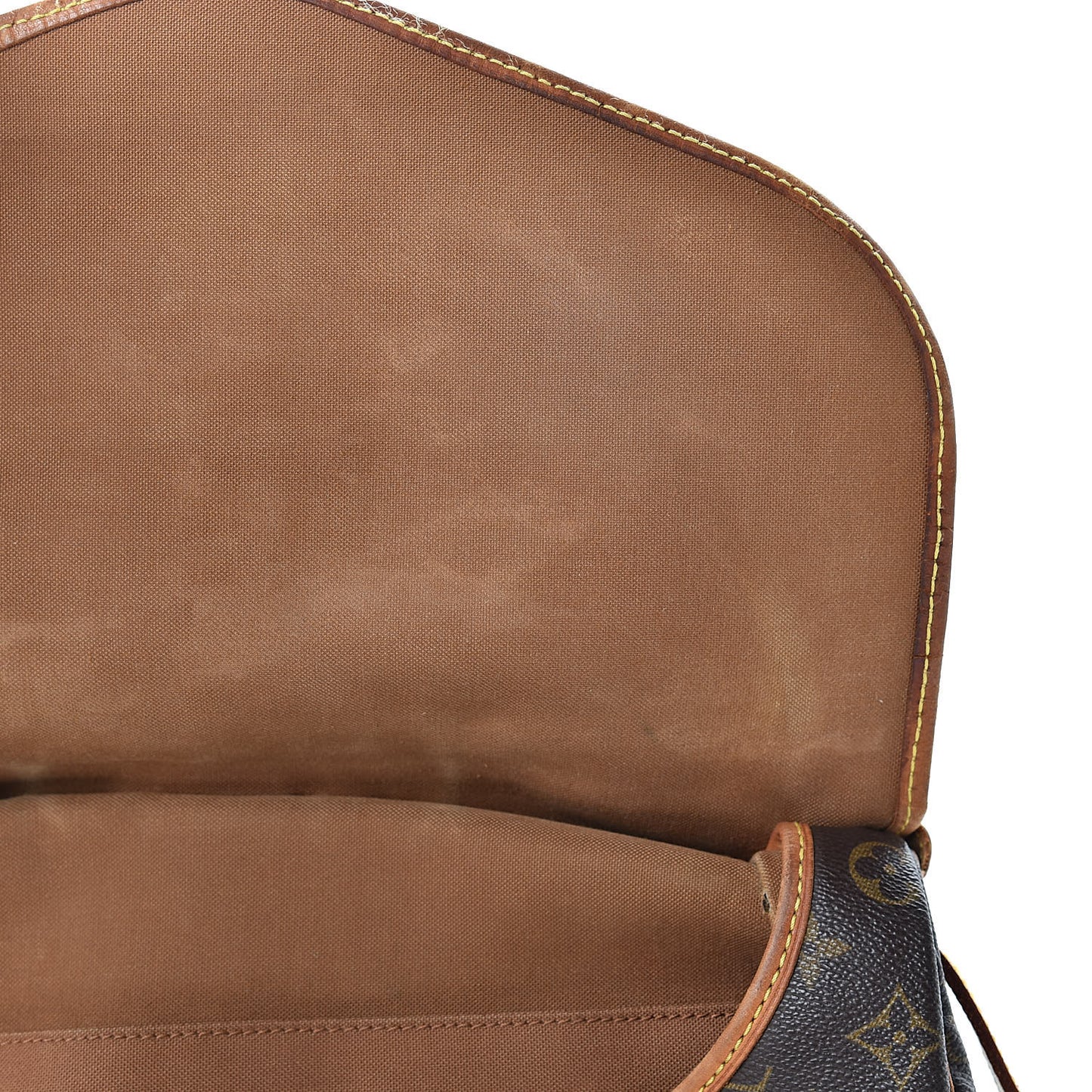 Monogram Saumur 35