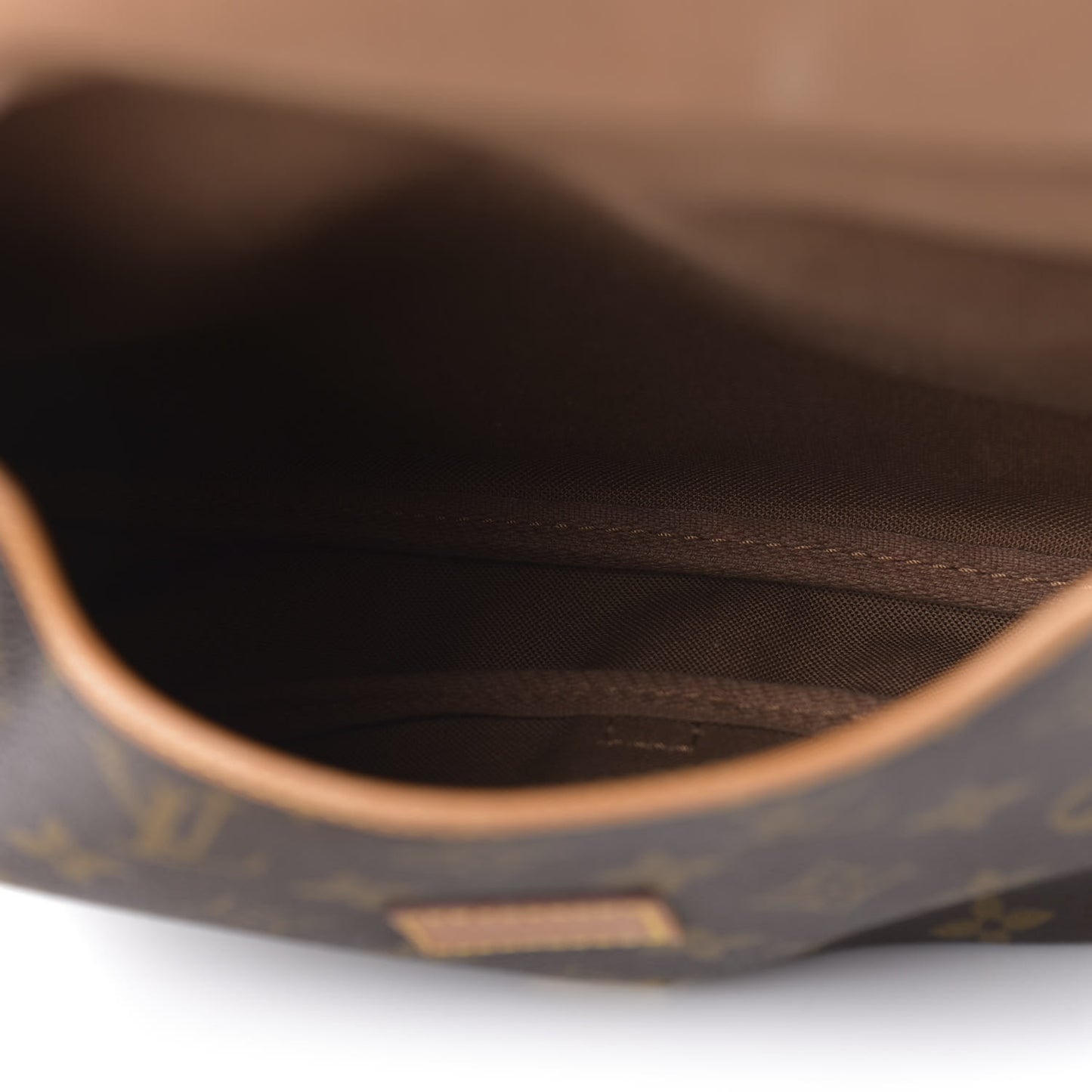 Monogram Saumur 30