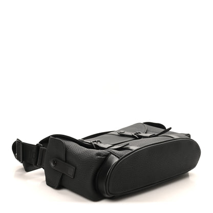 Louis Vuitton Taurillon Christopher Messenger Black 4 of 8