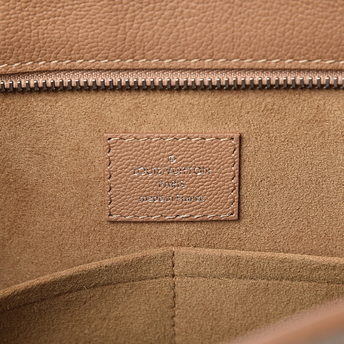 Monogram Cuir Plume Very One Zipped Tote Sesame Creme