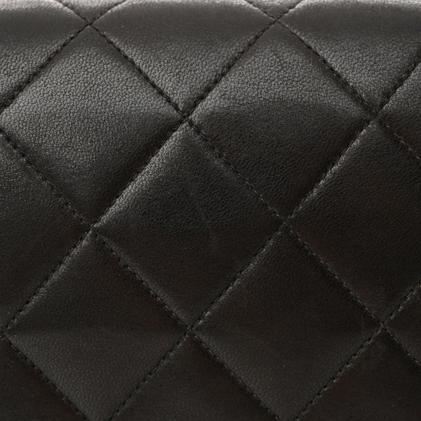 Lambskin Medium Single Flap Black