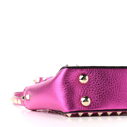 Valentino Garavani Metallic Pebbled Calfskin Micro Rockstud Tote Peony 8 of 9