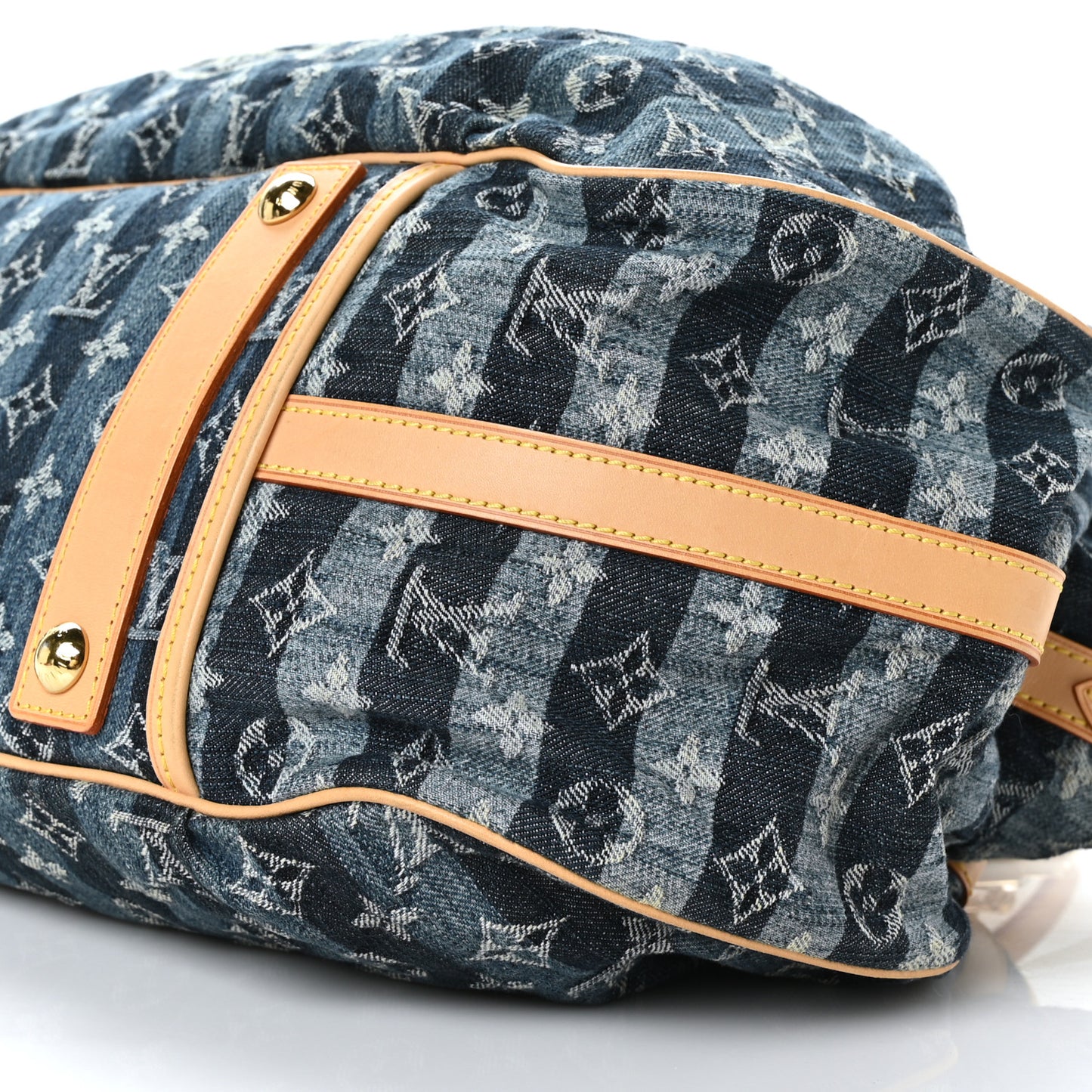 Denim Raye Cabas GM