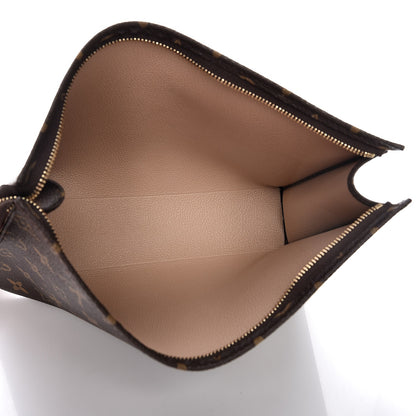 Louis Vuitton Monogram Toiletry Pouch 26 5 of 7