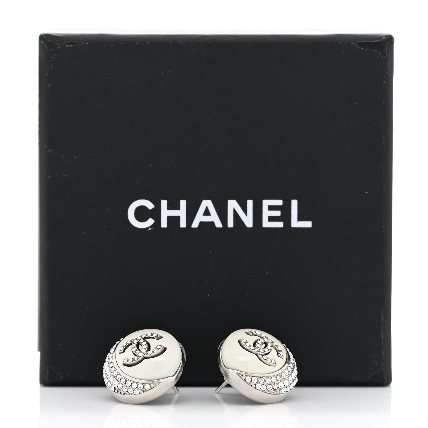 Pearl Crystal CC Round Earrings Silver