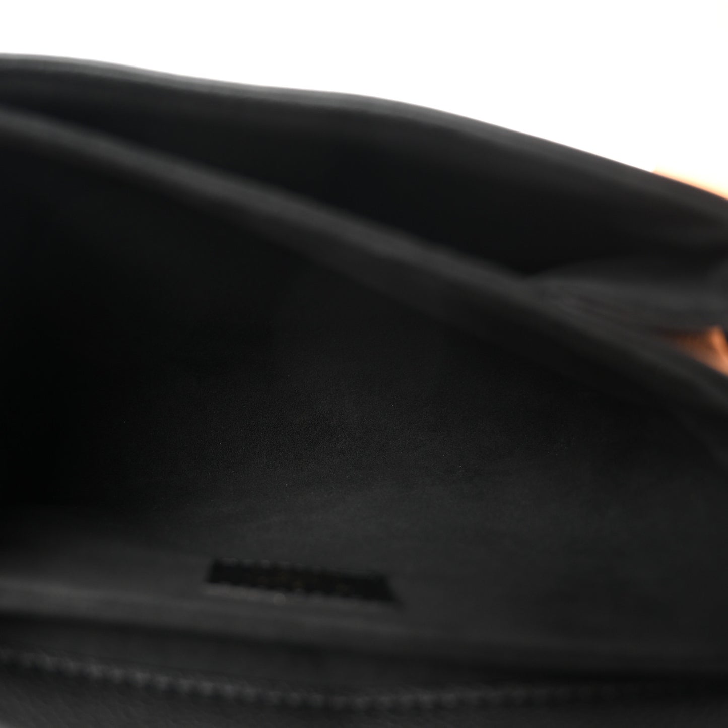 Grained Calfskin Lockme Oxford Black
