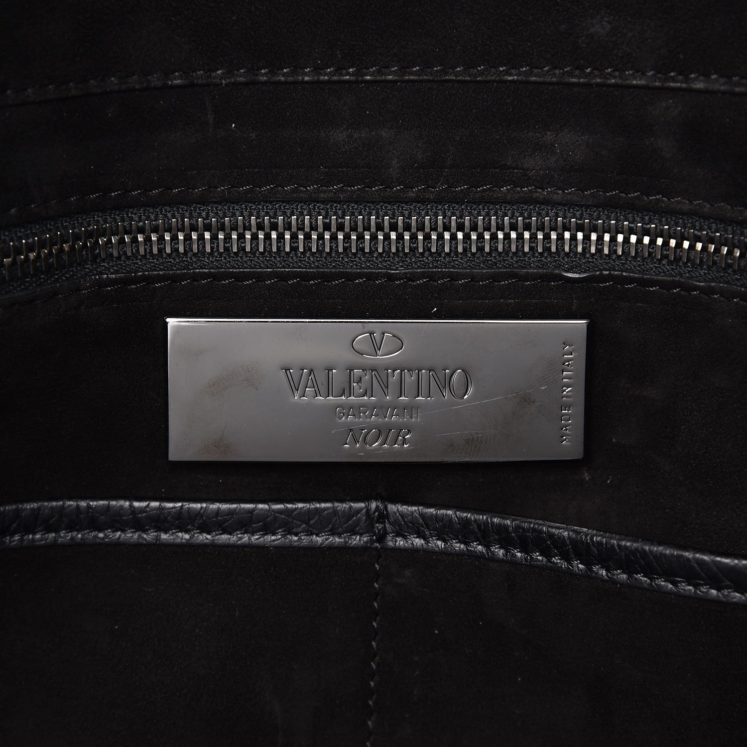 Valentino Garavani Vitello Medium Rockstud Tote Black 7 of 9
