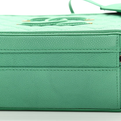 Chanel Caviar Quilted Medium CC Filigree Vanity Case Green 11 of 12