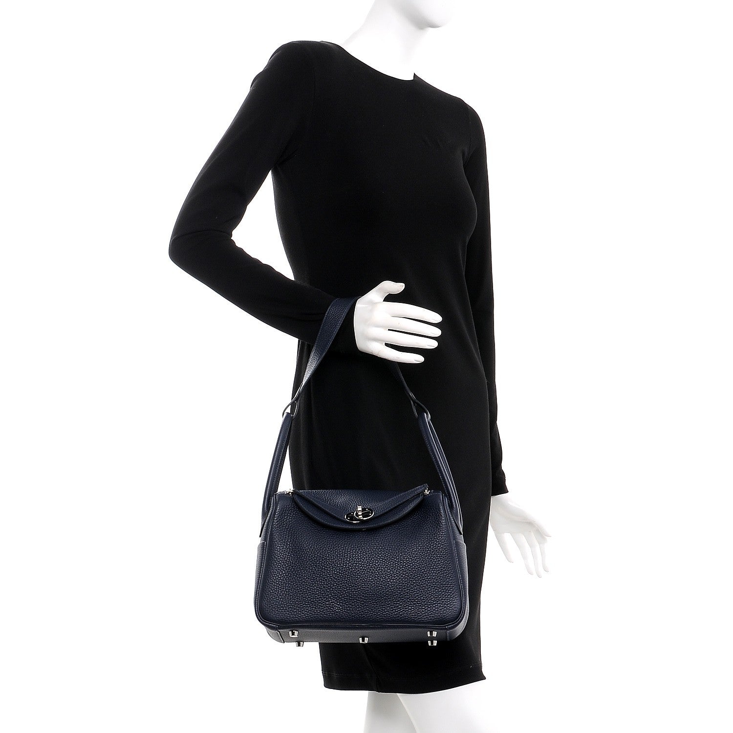 Hermes Taurillon Clemence Lindy 26 Bleu Nuit 2 of 8
