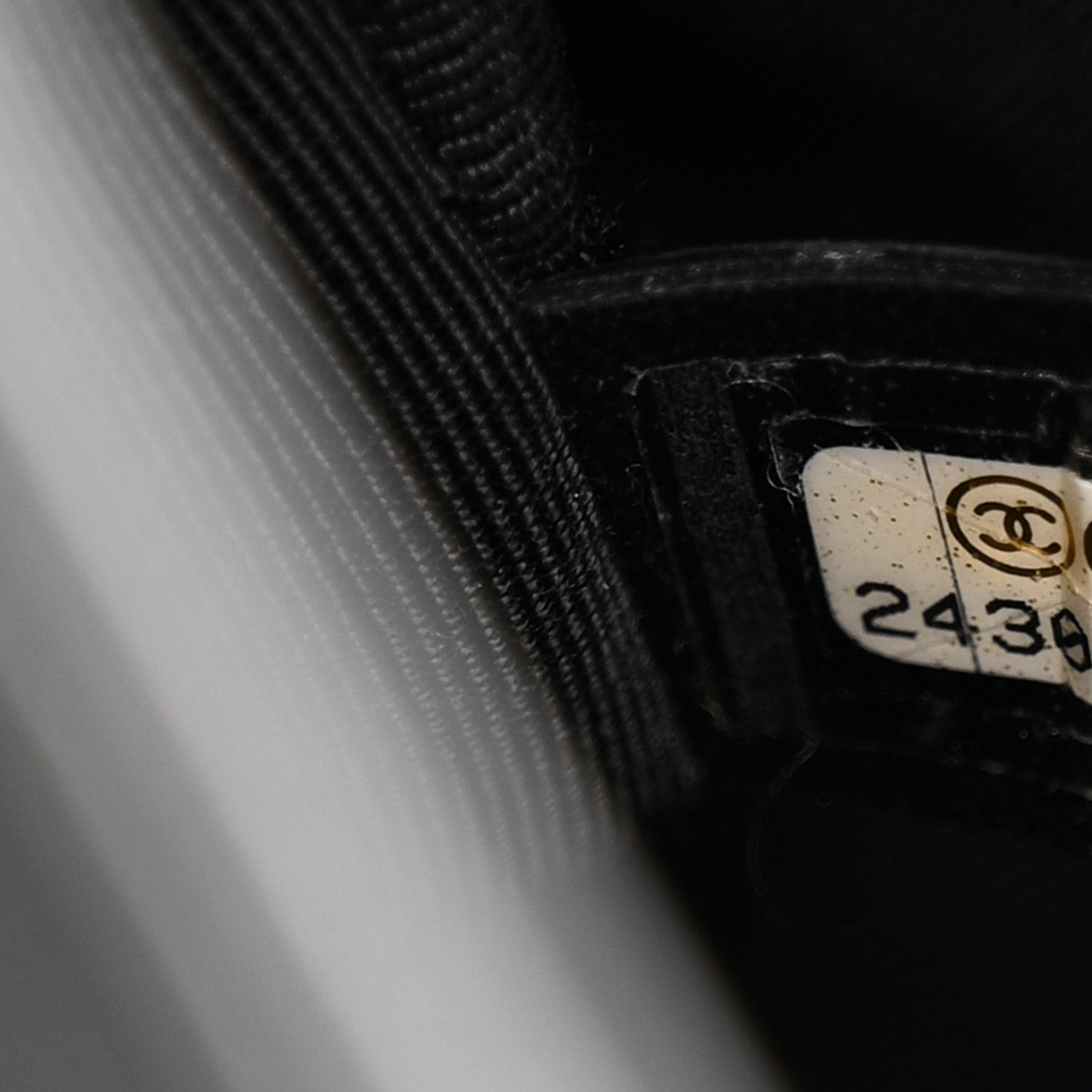 Chanel Caviar Quilted New Medium Boy Flap Black 7 of 13