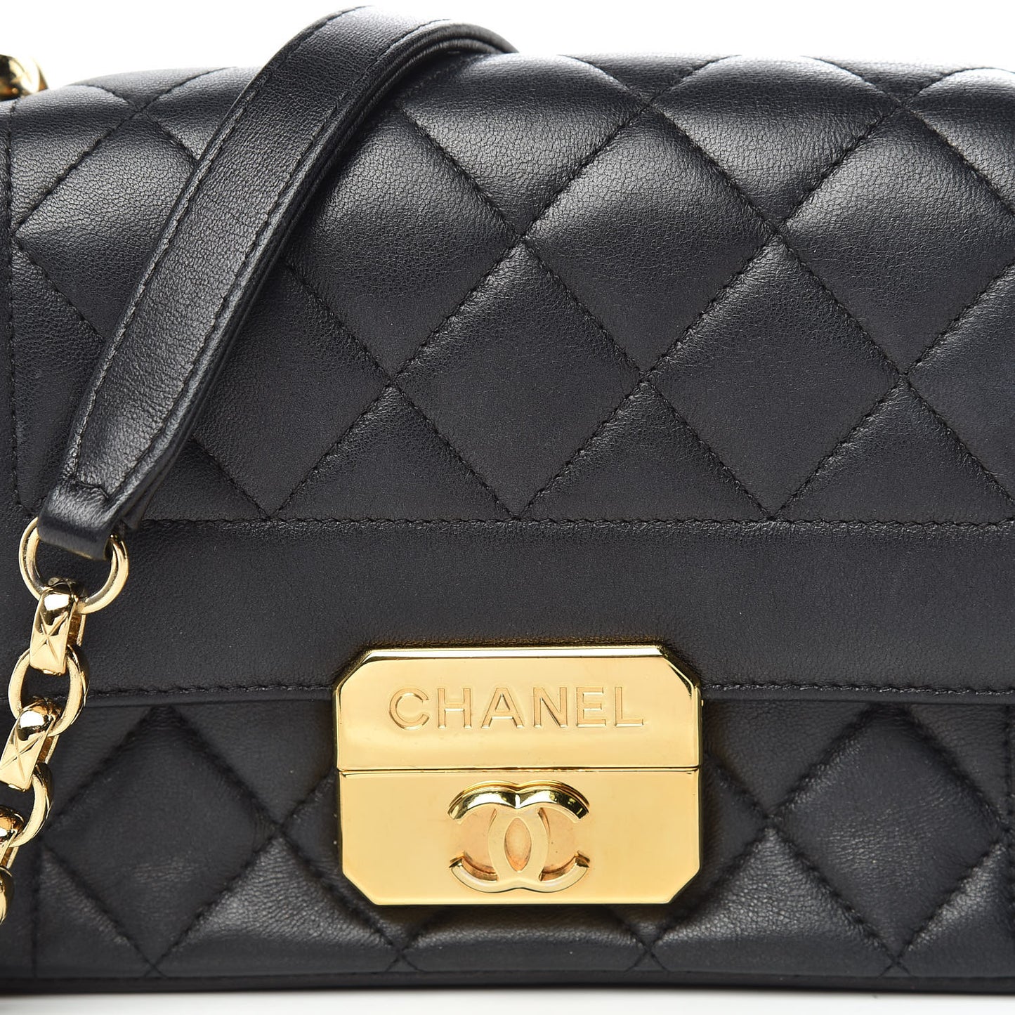 Lambskin Mini Chic With Me Flap Black