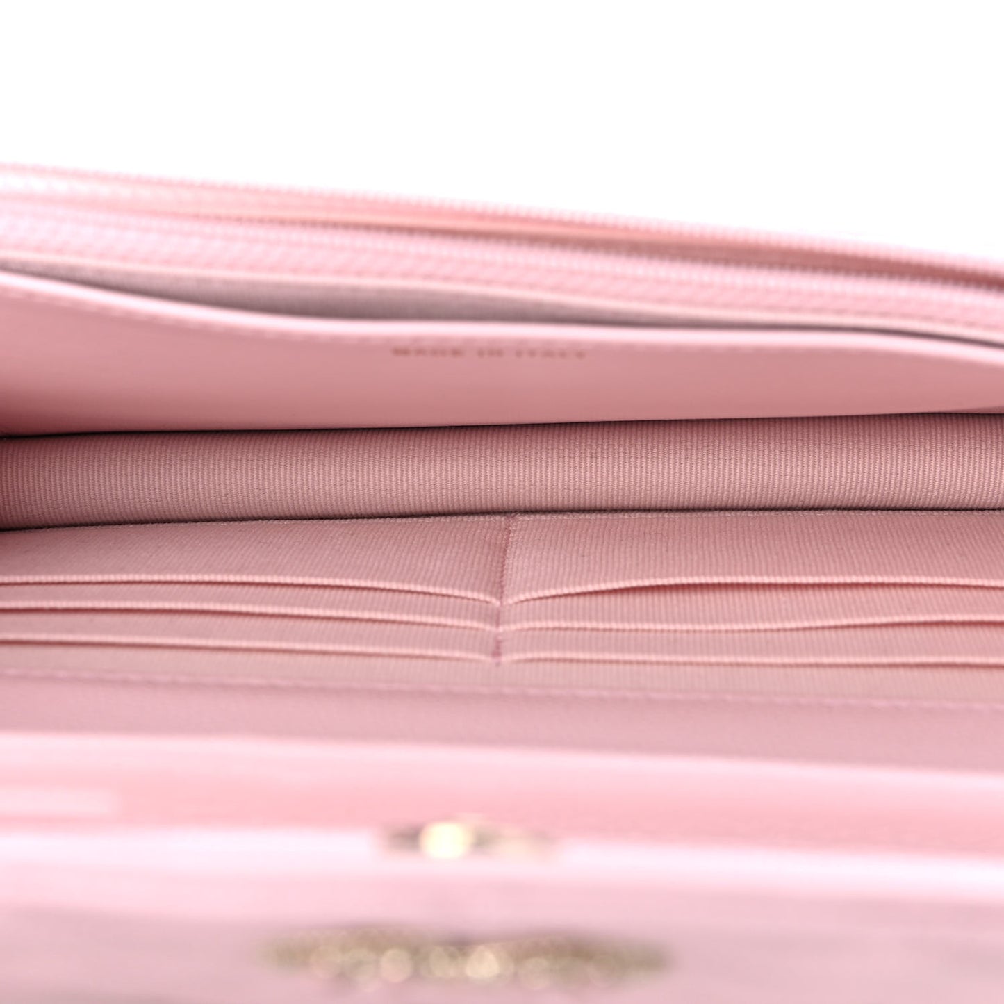 Caviar Quilted Crystal CC Wallet On Chain WOC Light Pink