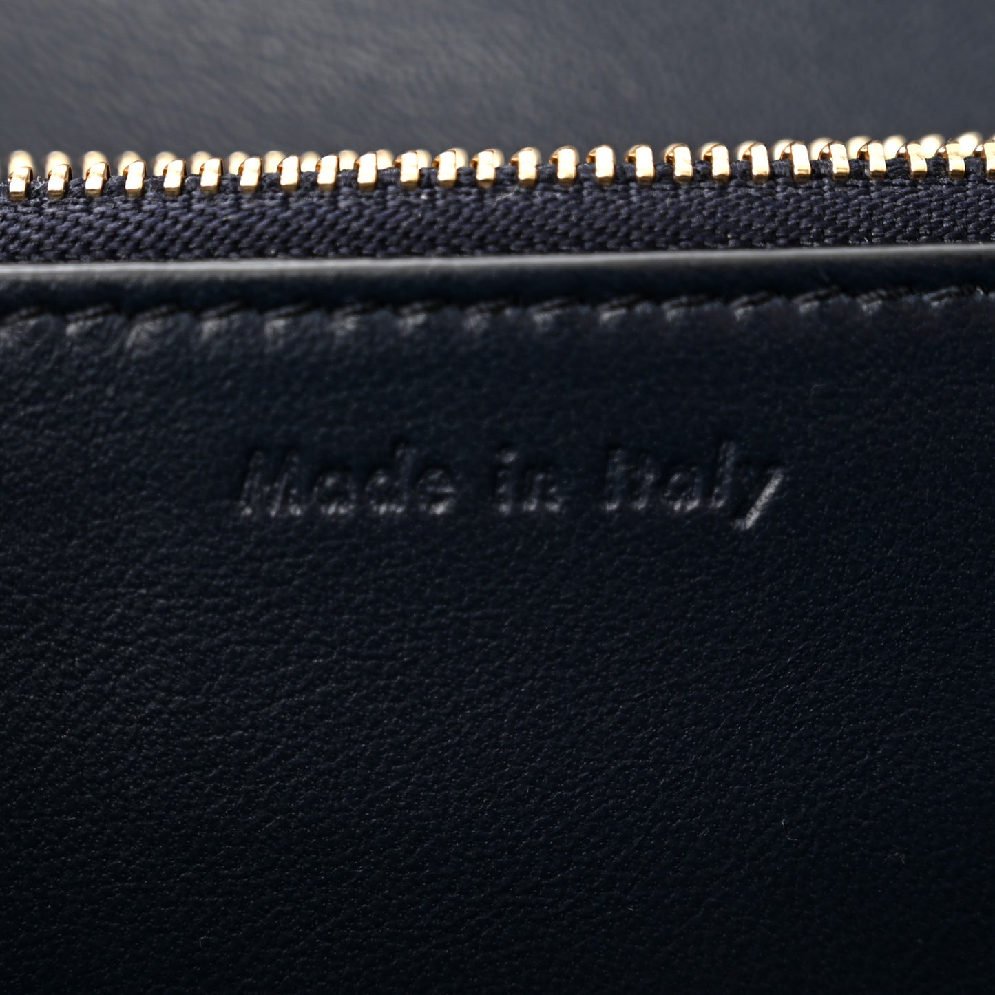 Ostrich Leg Medium Classic Box Flap Bag Dark Blue