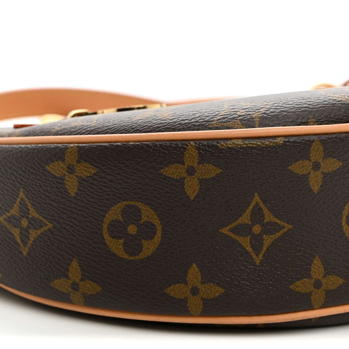 Monogram Loop