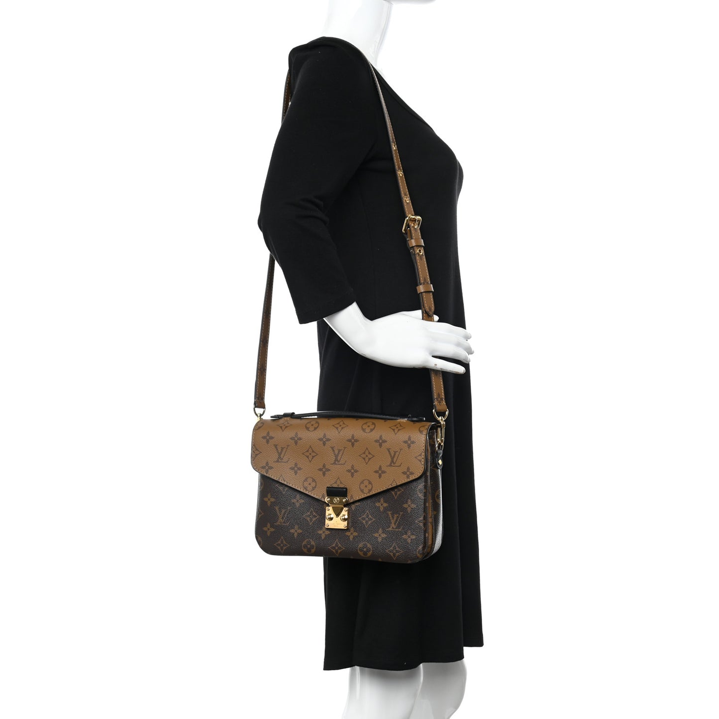 Reverse Monogram Pochette Metis