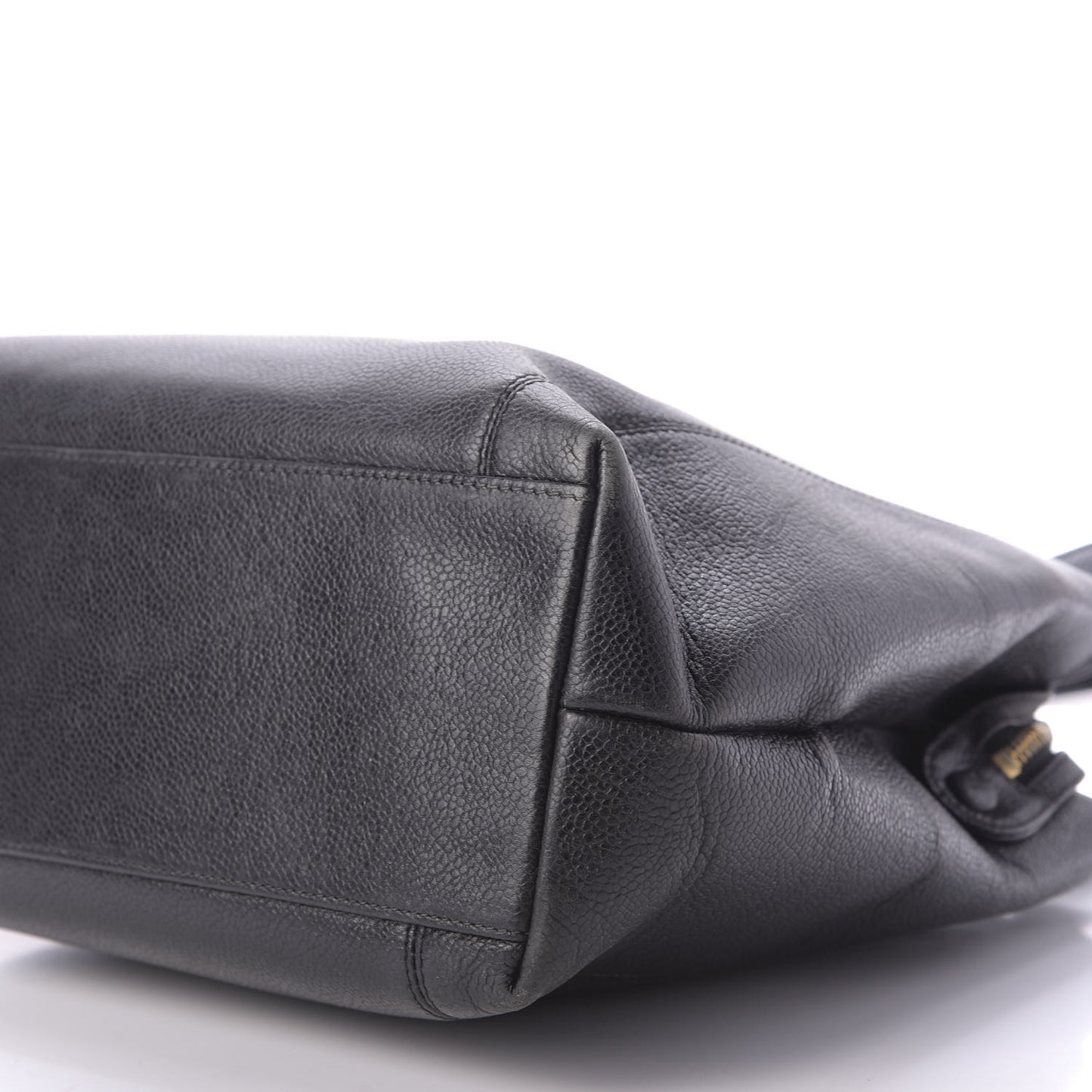 Caviar Embroidered Logo Shoulder Bag Black