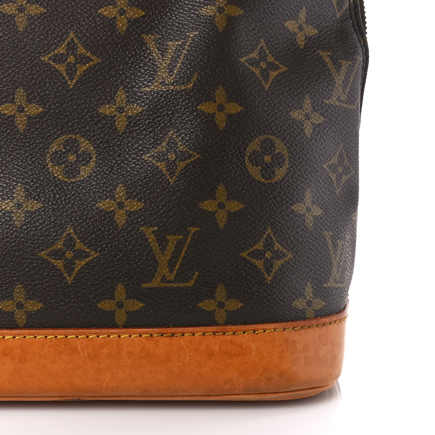Monogram Alma PM