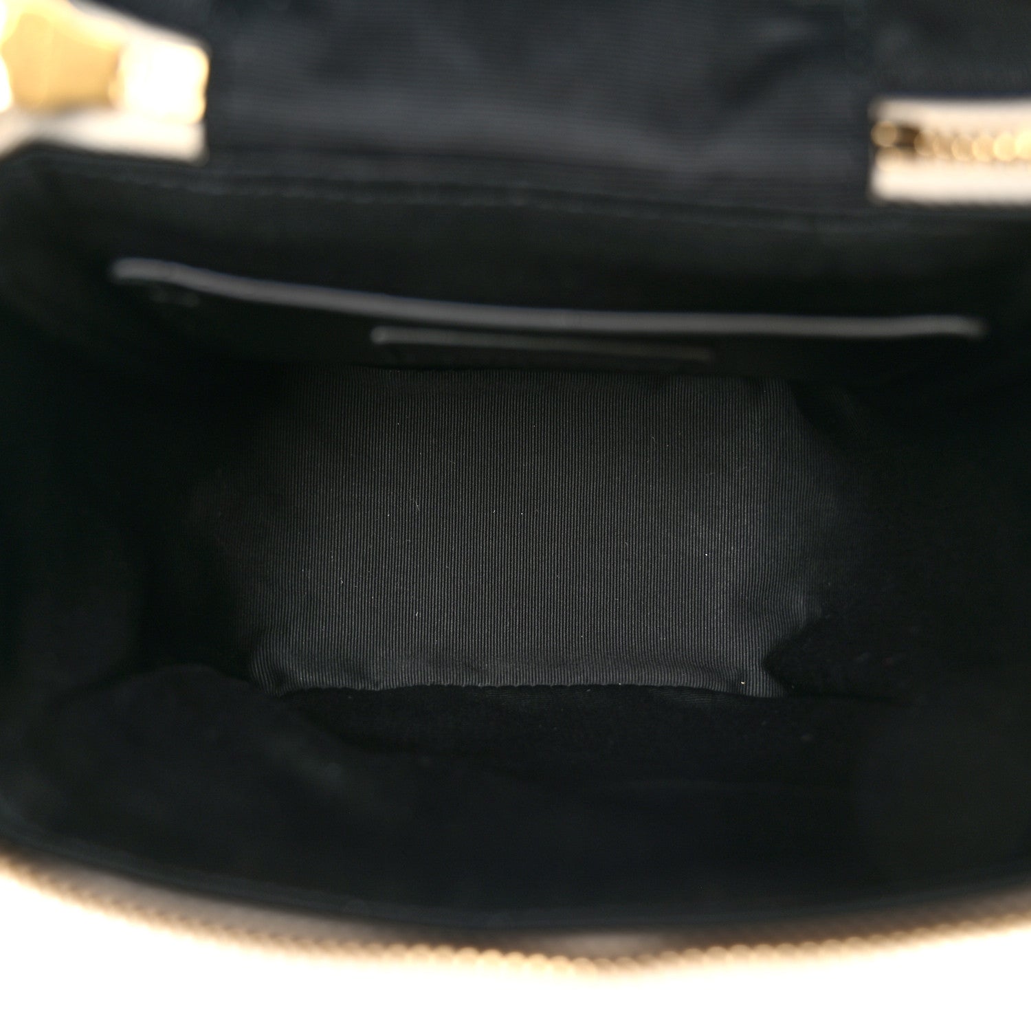 Saint Laurent Grain de Poudre Quilted 80's Vanity Bag Crema Soft 5 of 9