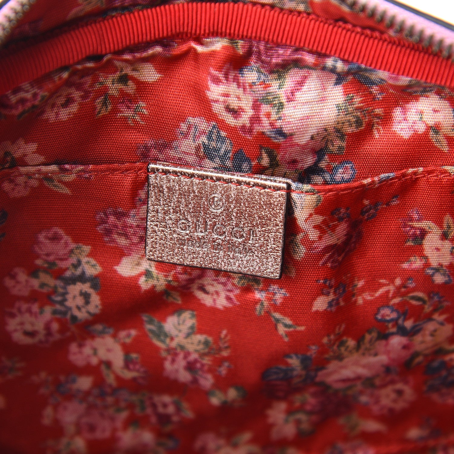 Gucci Laminated Nappa Trapuntata Small Zumi Shoulder Bag Rosa Lago Rame 5 of 8
