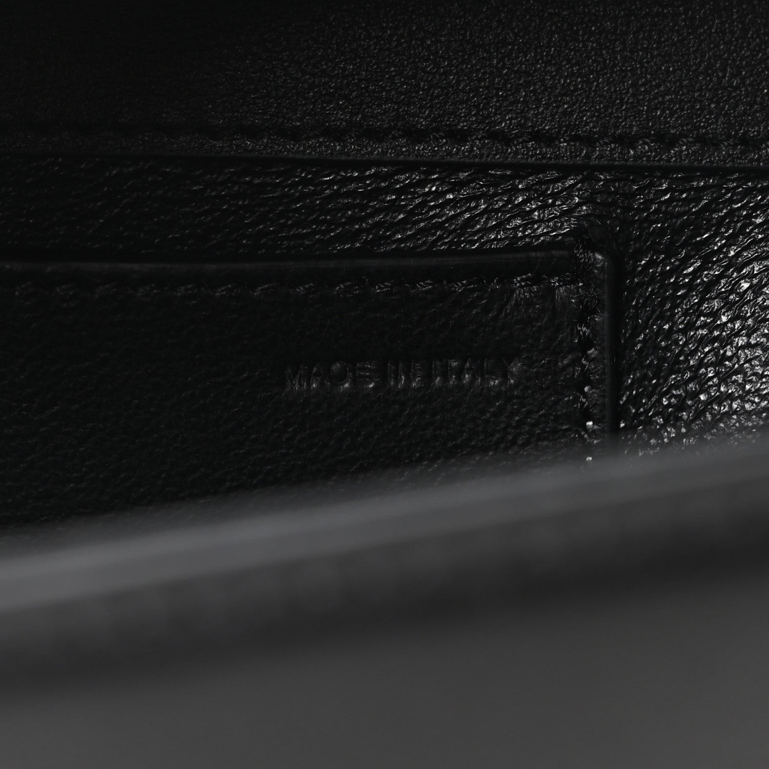 Valentino Garavani Calfskin Vlogo Loco Shoulder Bag Black 6 of 9