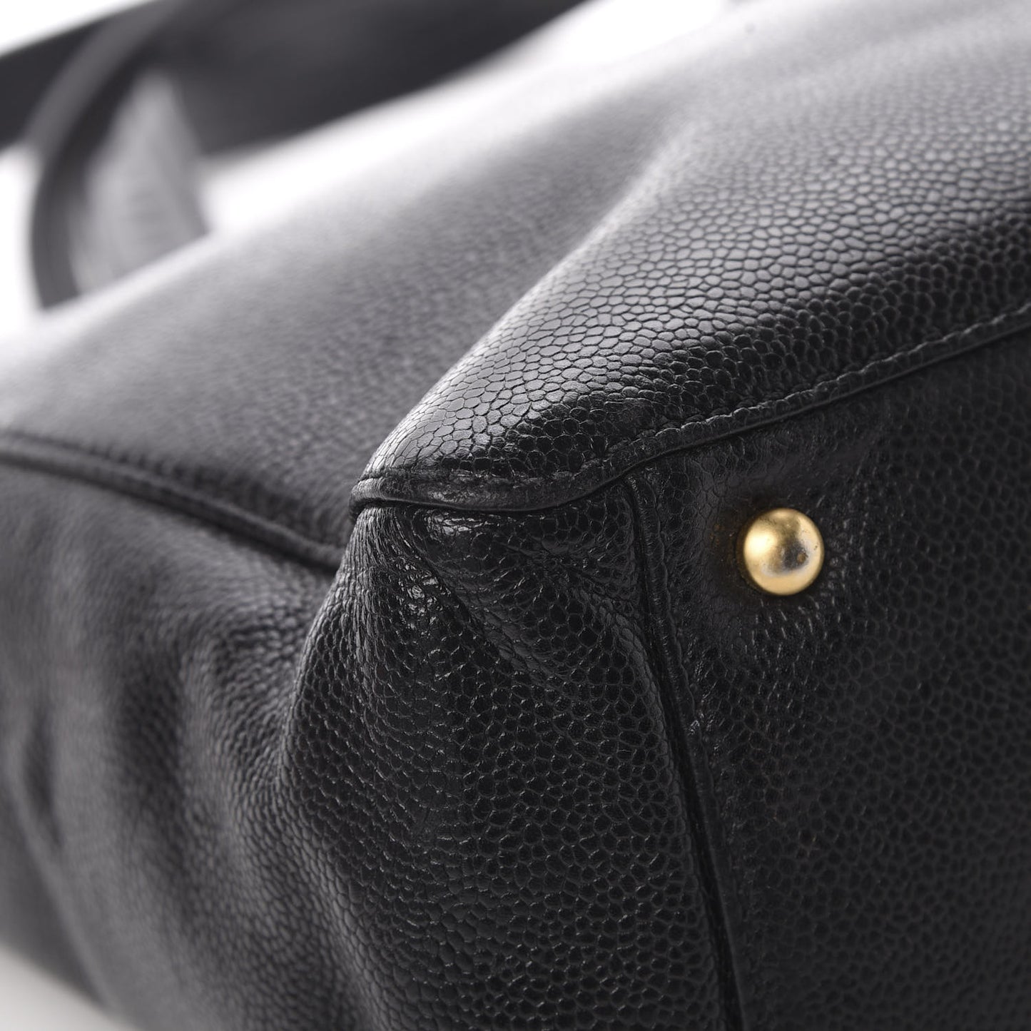 Caviar CC Tote Black