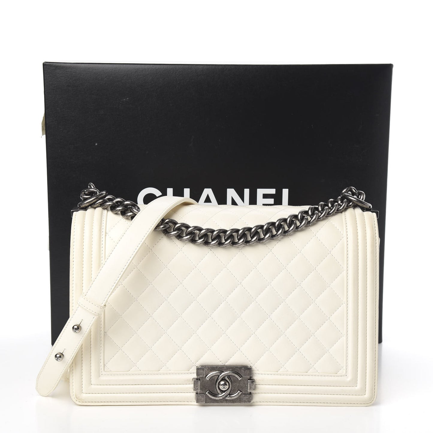 Calfskin Quilted New Medium Boy Flap White