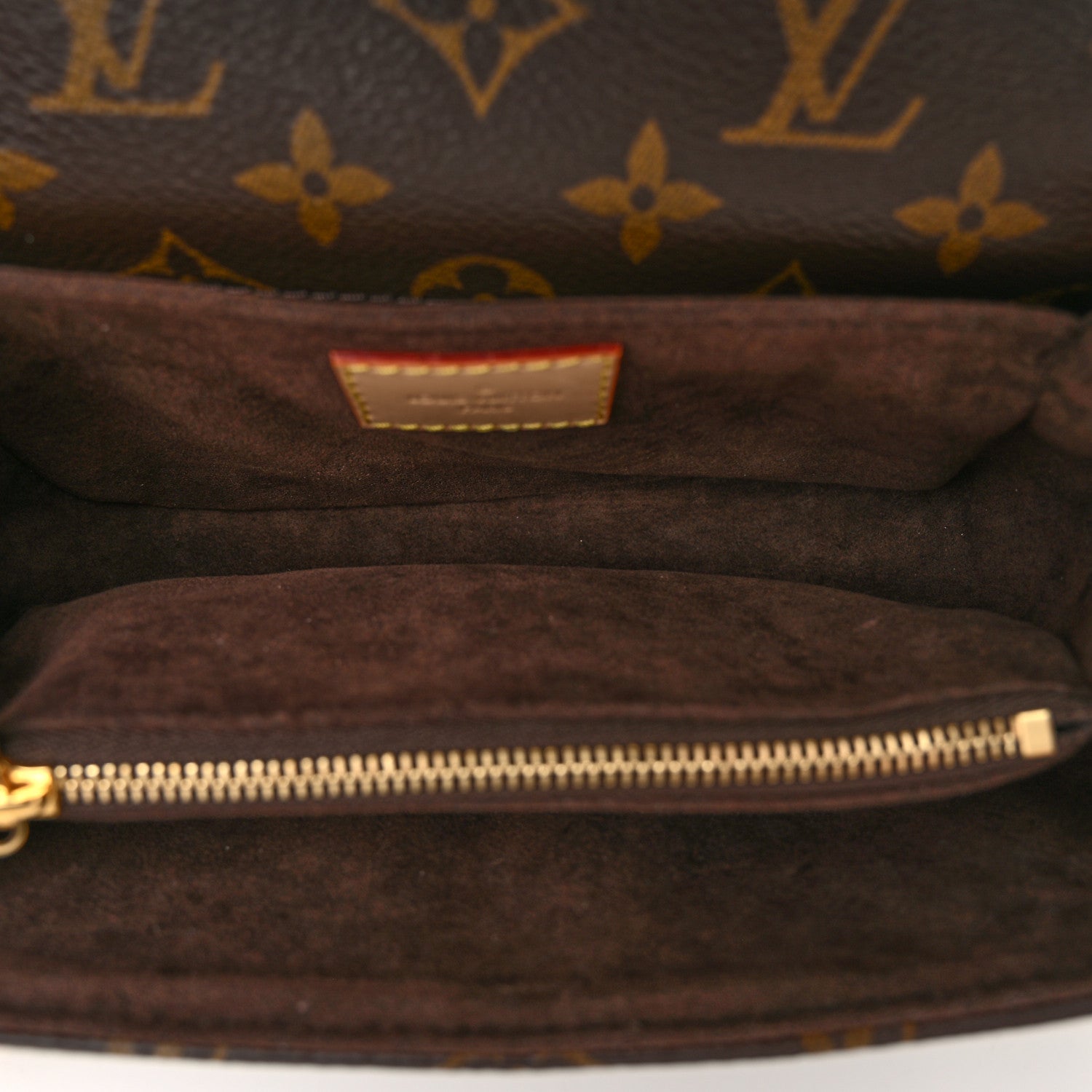 Louis Vuitton Monogram Pochette Metis East West 5 of 10