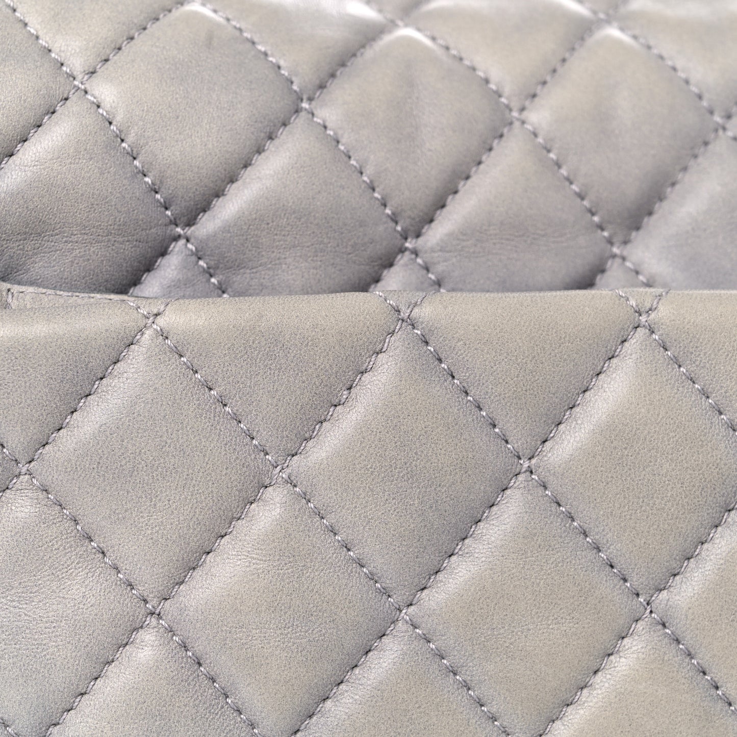 Lambskin Quilted Jumbo Coco Rain Flap Grey