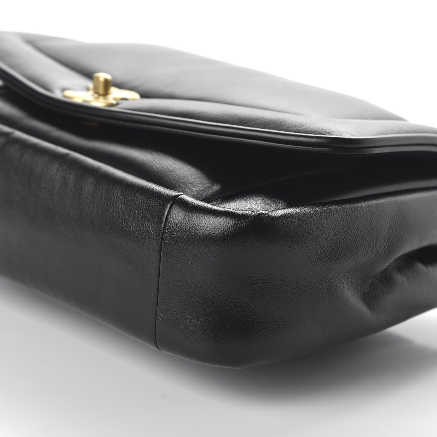 Lambskin Medium Simply Flap Black