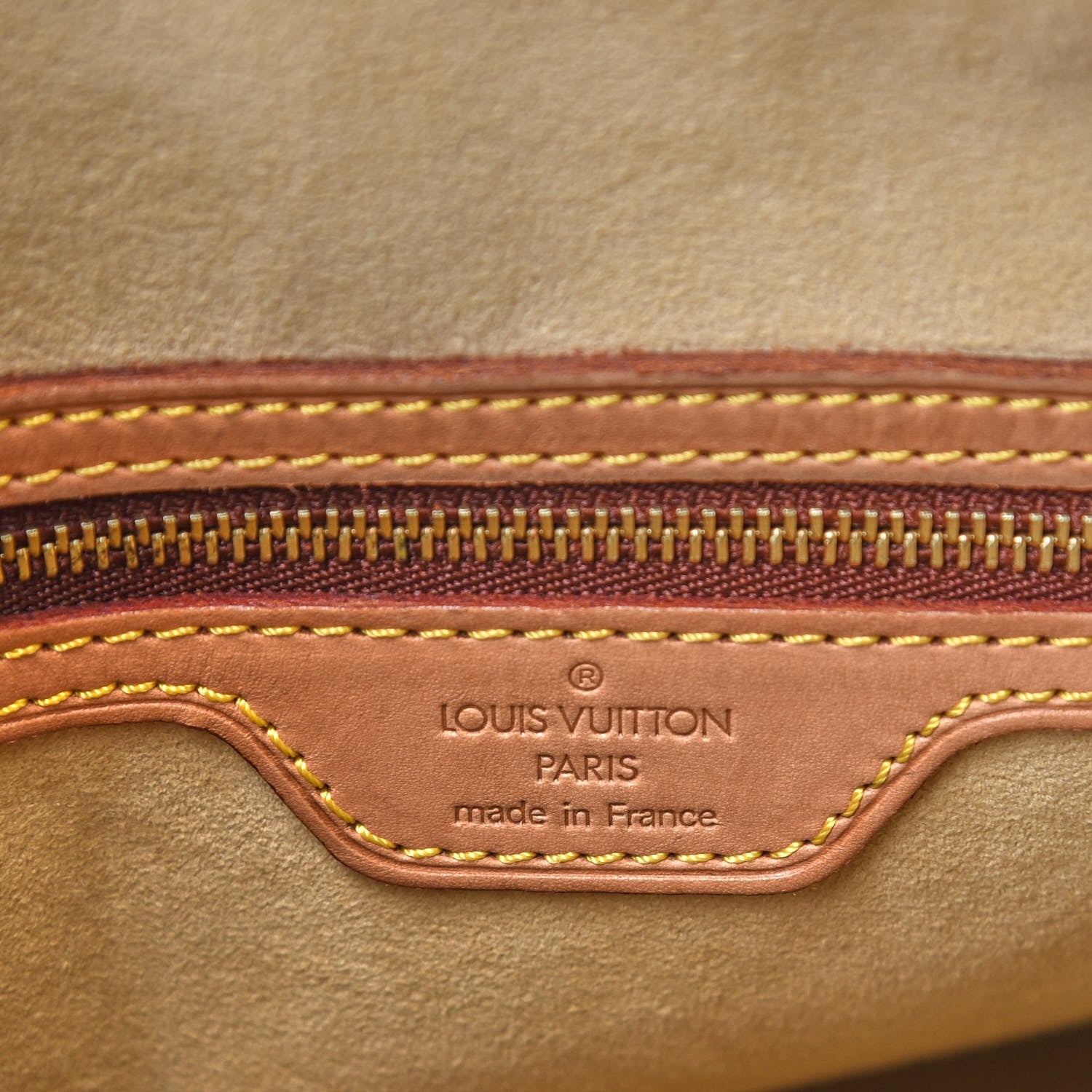 Louis Vuitton Monogram Looping GM 6 of 10