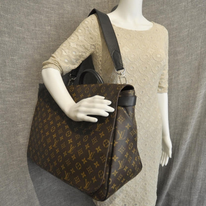 Louis Vuitton Monogram Macassar Messenger GM 2 of 9