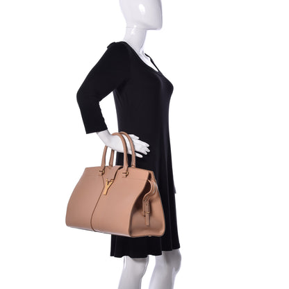Saint Laurent Textured Calfskin Medium Cabas ChYc Beige 2 of 9