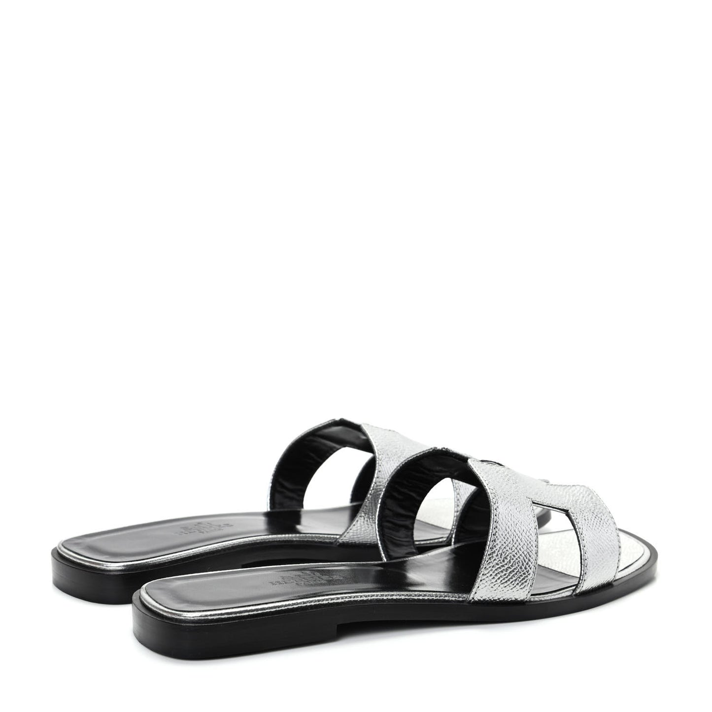 Metallic Epsom Oran Sandals 37 Gris Argente