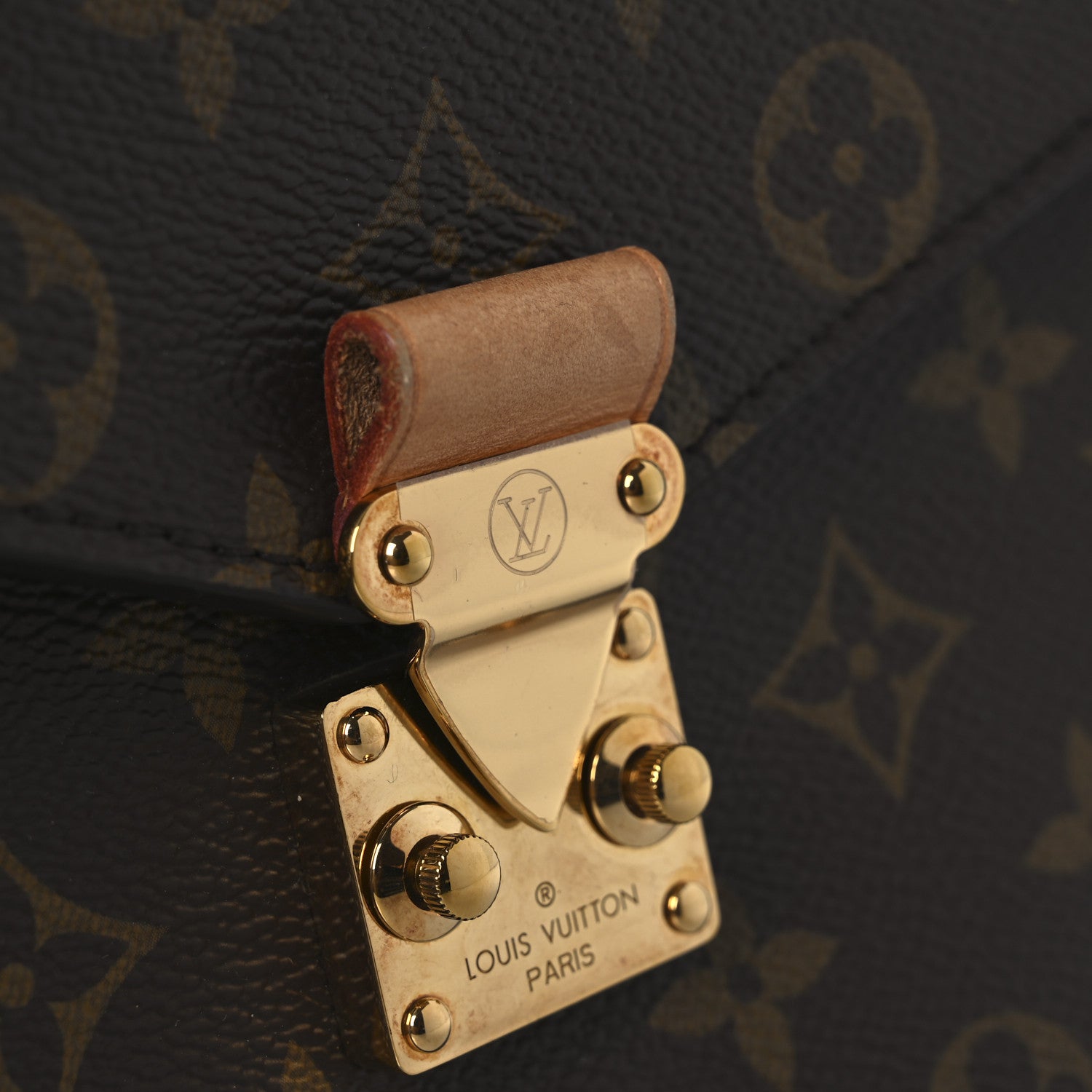 Louis Vuitton Monogram Pochette Metis 10 of 12