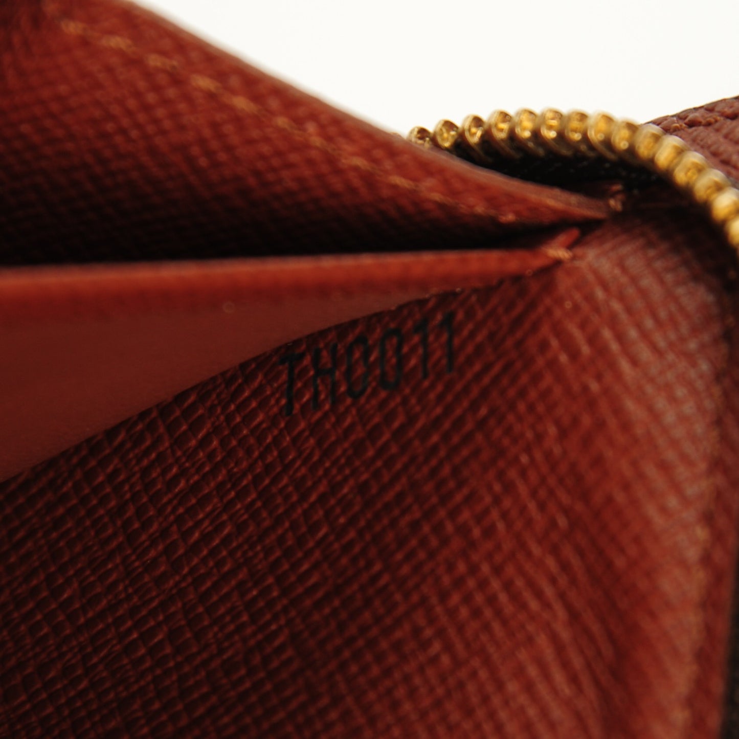 Monogram Porte-Monnaie Zippy Wallet