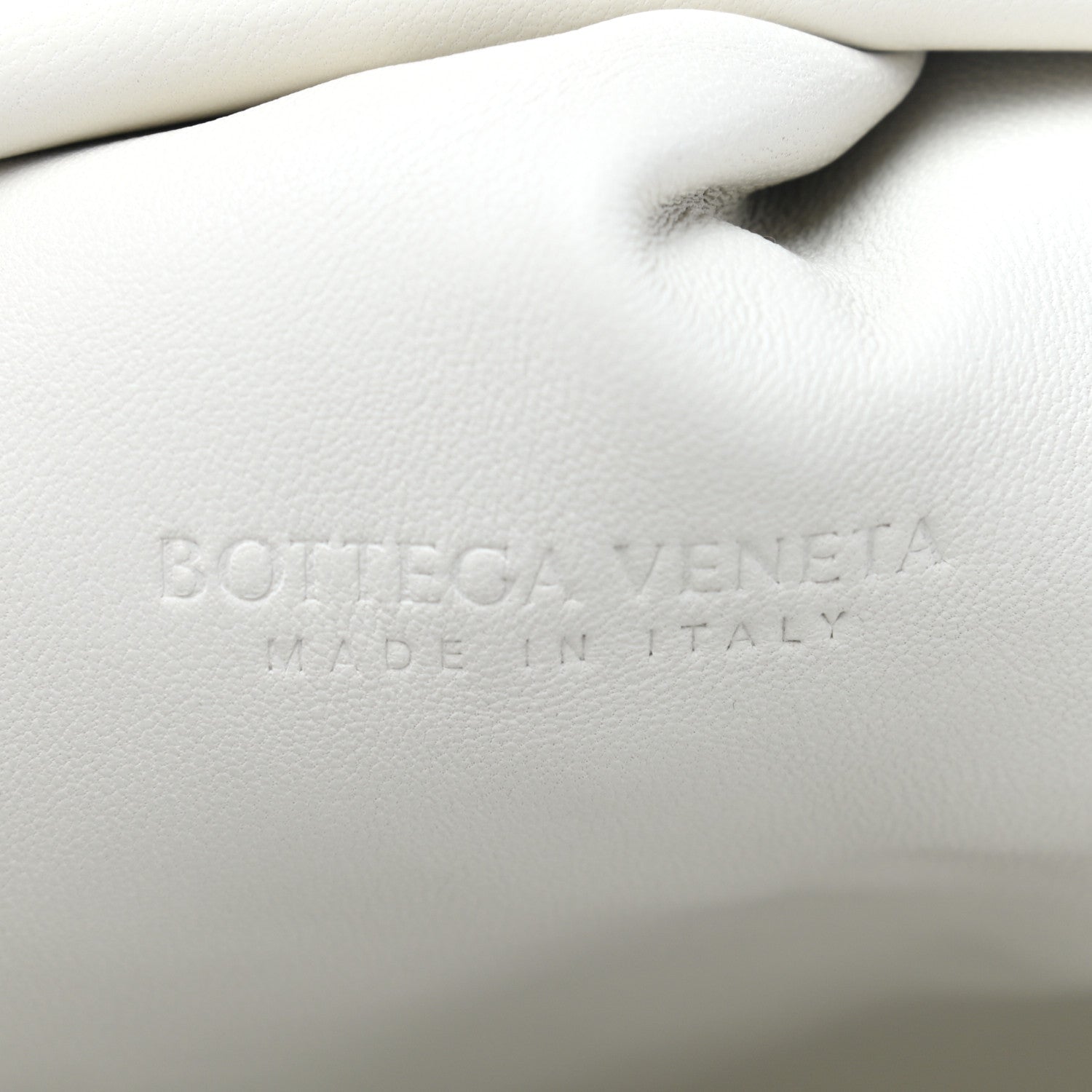 Bottega Veneta Nappa Maxi Intreccio The Pouch Oversized Clutch Plaster 6 of 7