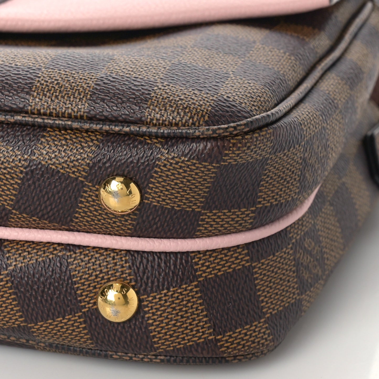 Damier Ebene Clapton Magnolia