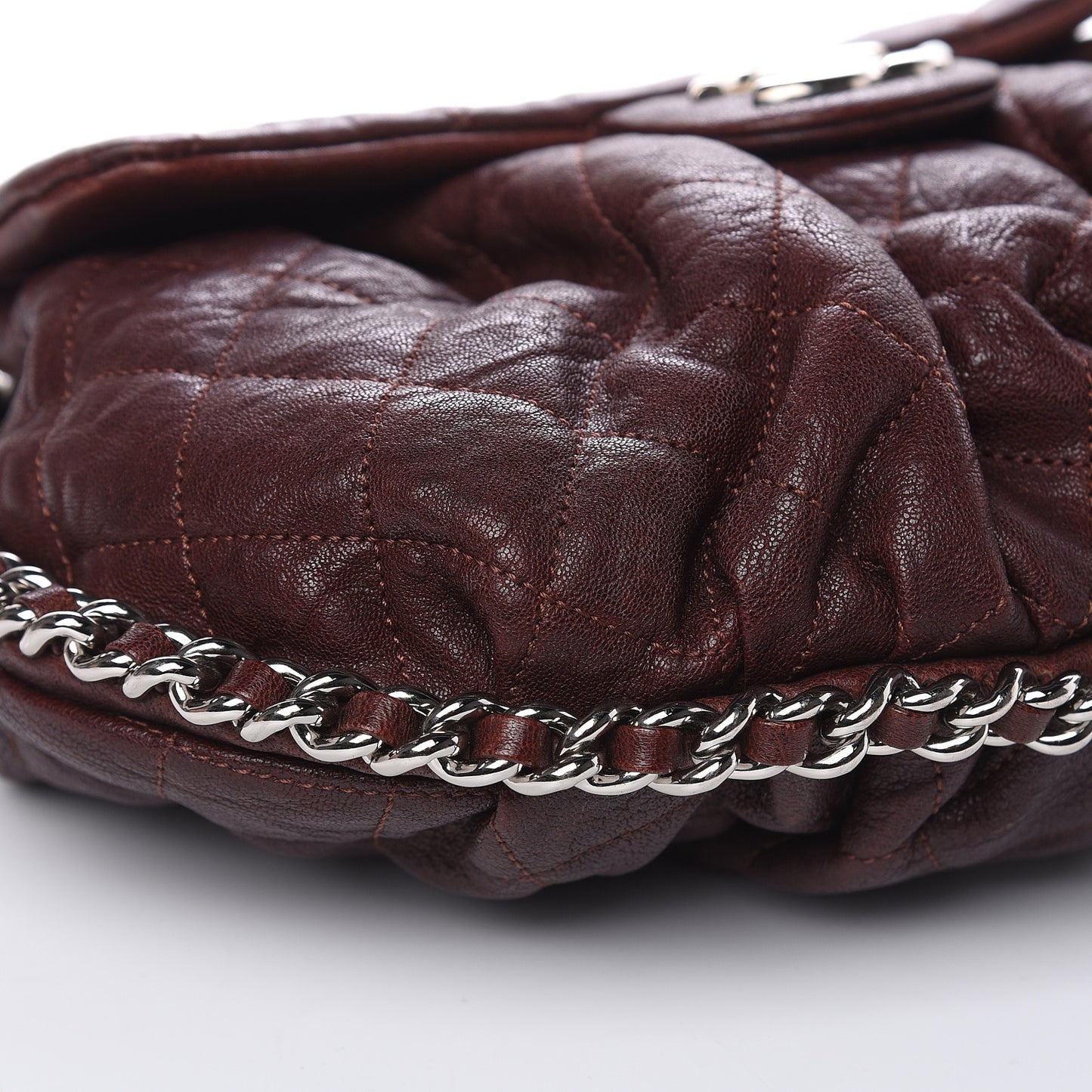Washed Lambskin Quilted Medium Chain Around Messenger Dark Brown