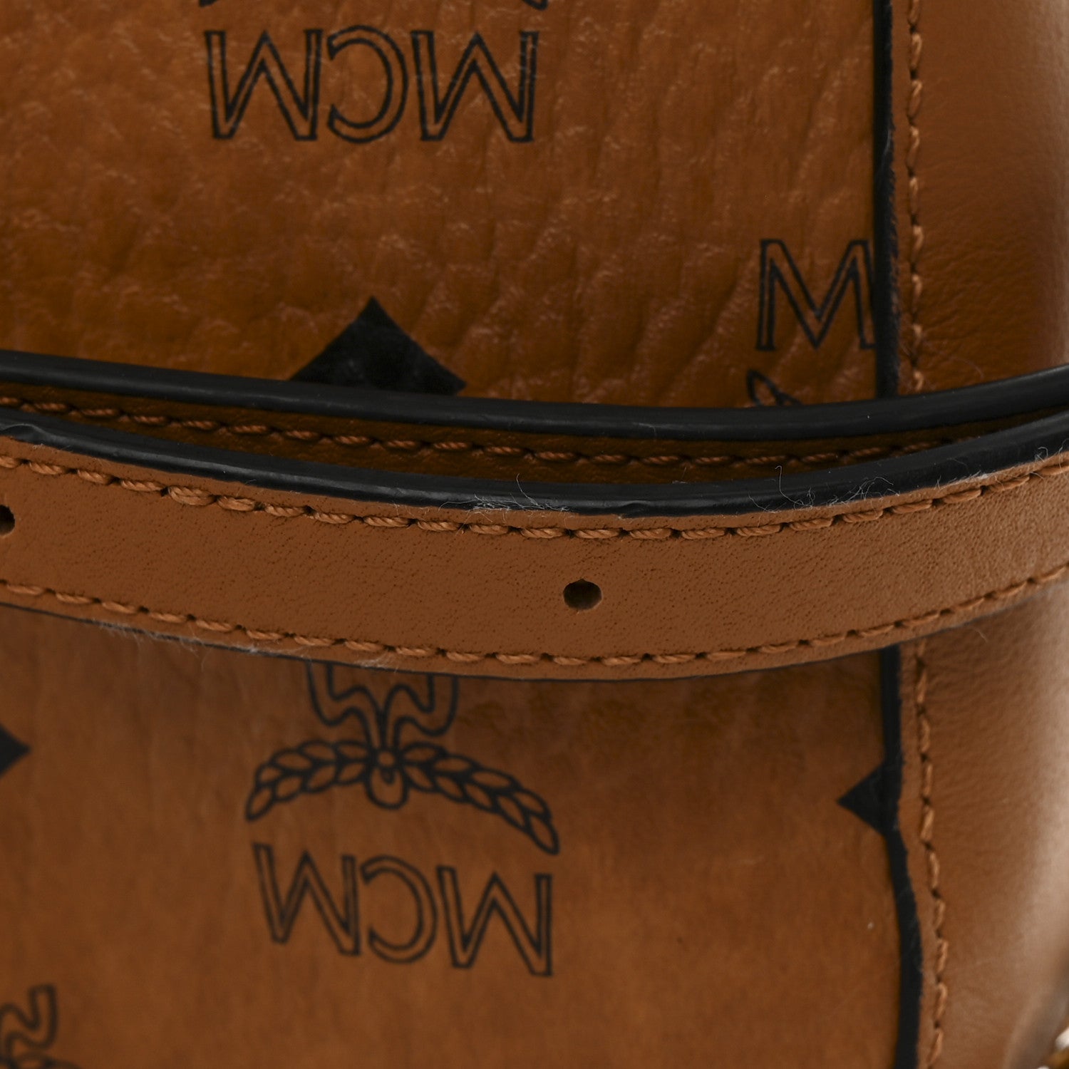 mcm ロゴプリント ボディバッグ ブラウン MCM ロゴプリント ハンドバッグ ブラウン - メルカリ