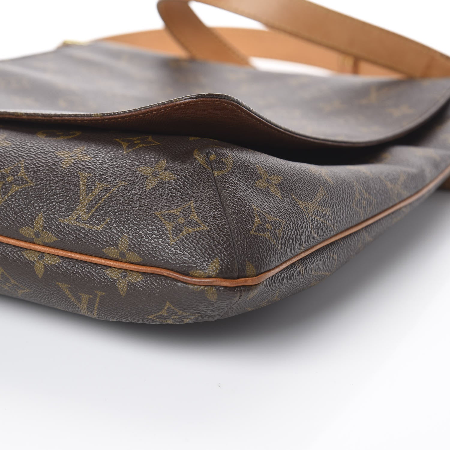 Louis Vuitton Monogram Musette GM 8 of 8