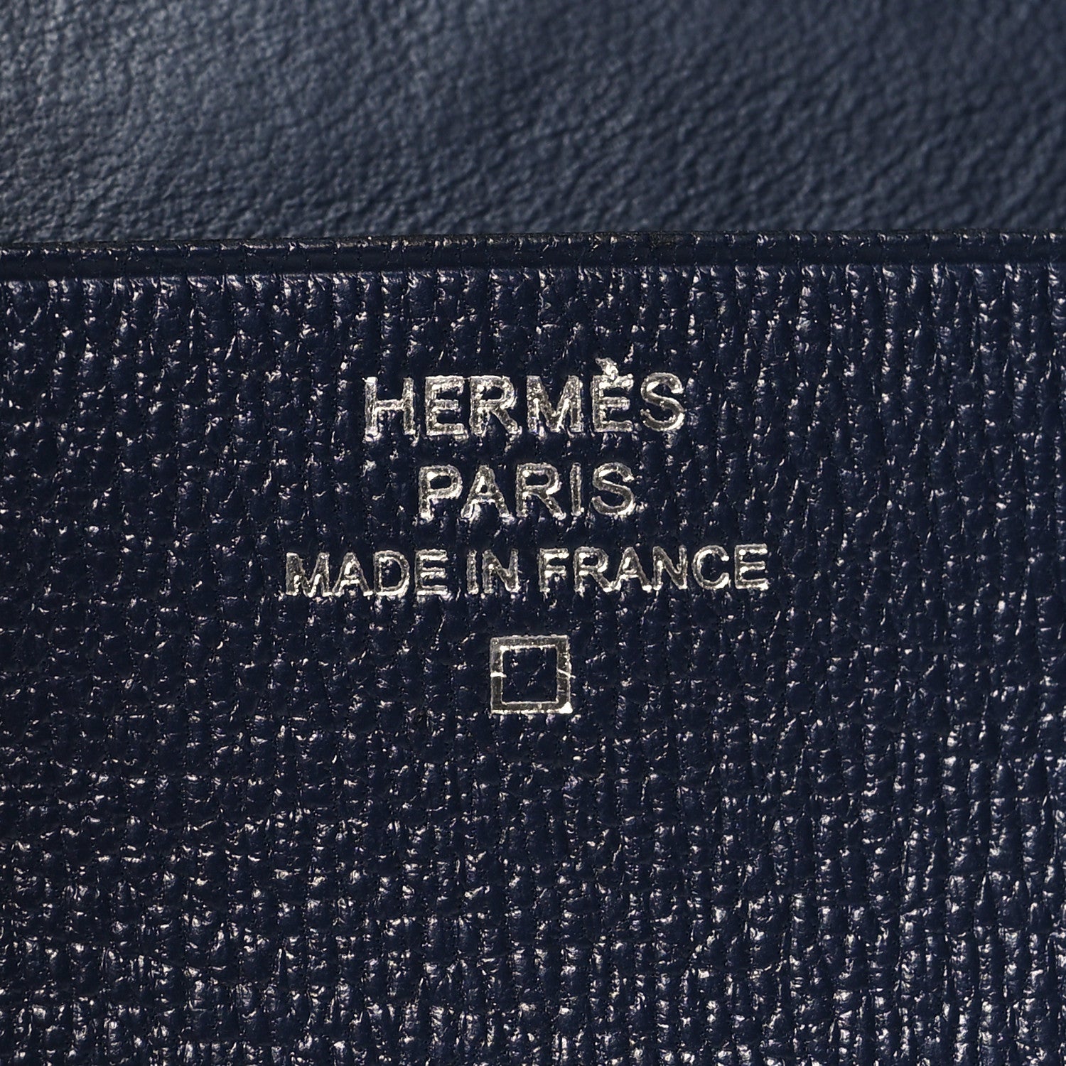 Hermes Matte Alligator Chevre Colorblock MC2 Magellan Passport Holder Black 6 of 11