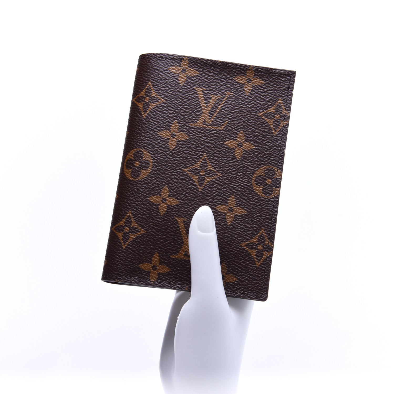 Louis Vuitton Monogram Passport Cover 2 of 9