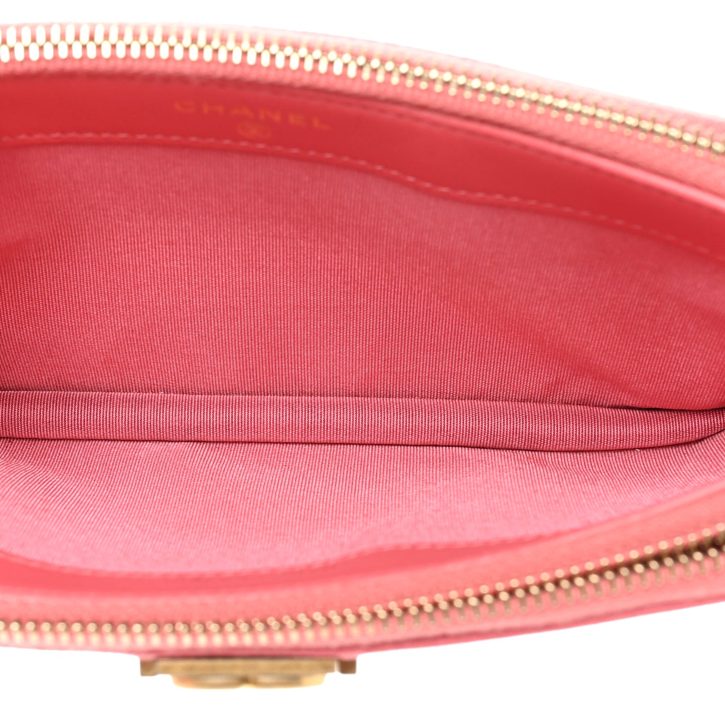 Caviar Quilted Small Boy Clutch With Chain Pink