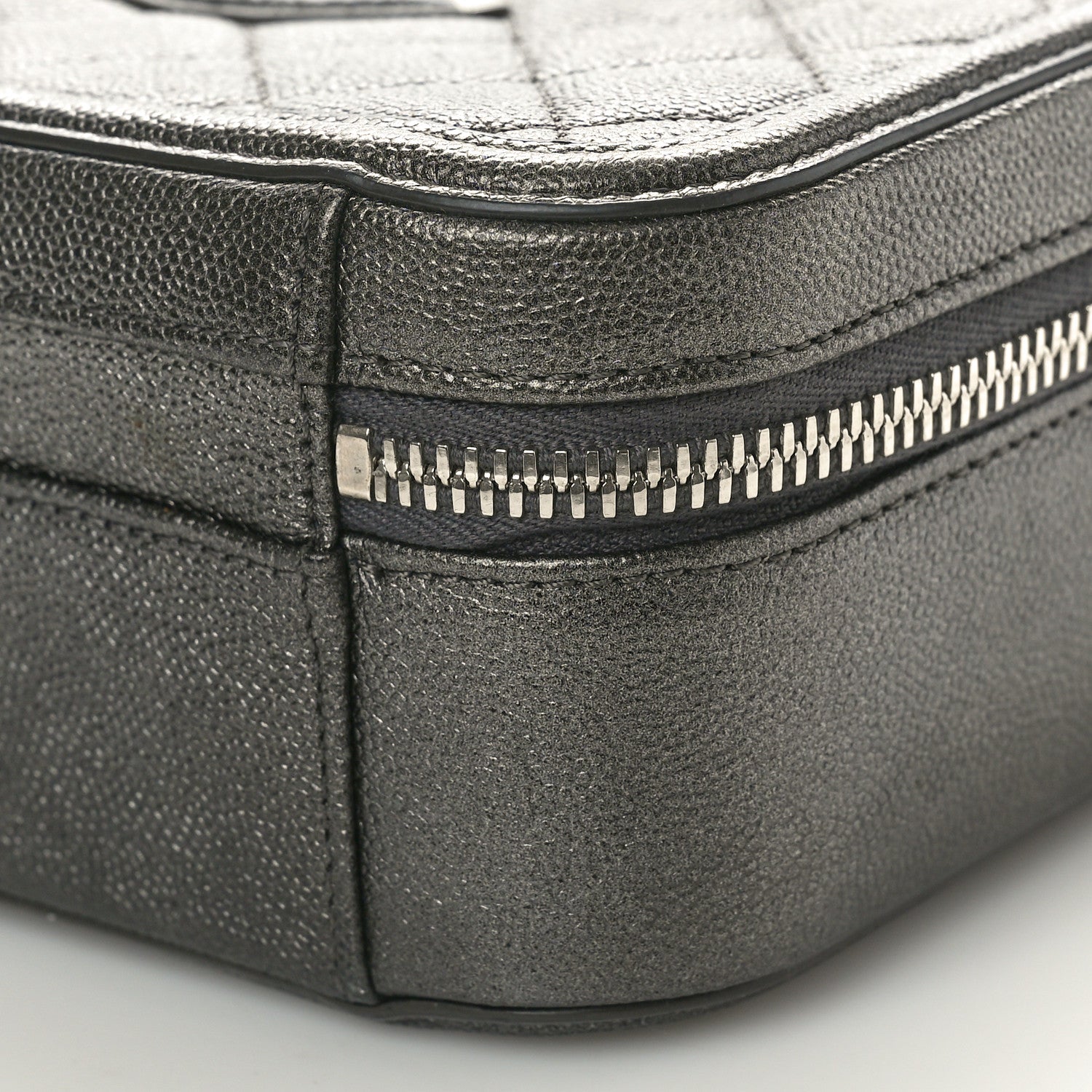 Chanel Metallic Caviar Quilted Medium CC Filigree Vanity Case Dark Silver 10 of 11