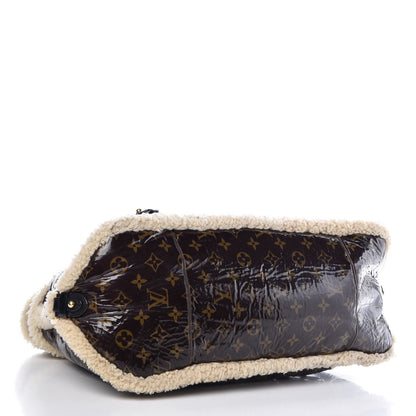Louis Vuitton Patent Monogram Shearling Sac Thunder 4 of 11