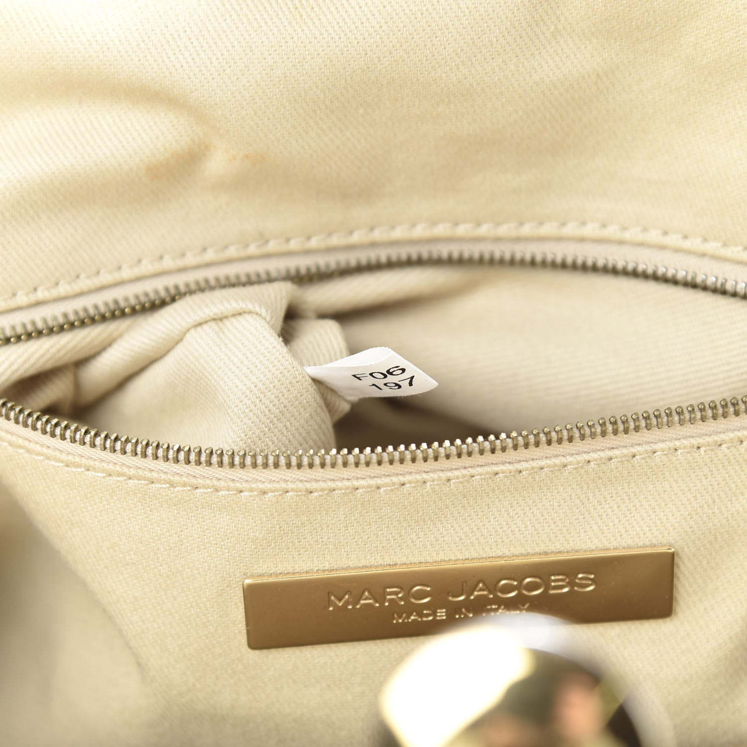 Marc Jacobs Calfskin Quilted Stam Black 7 of 11