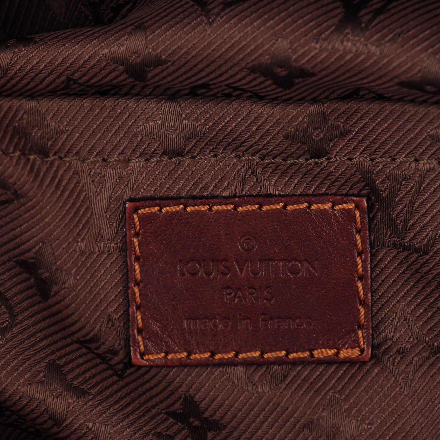 Louis Vuitton Mahina Onatah GM Moka 6 of 7