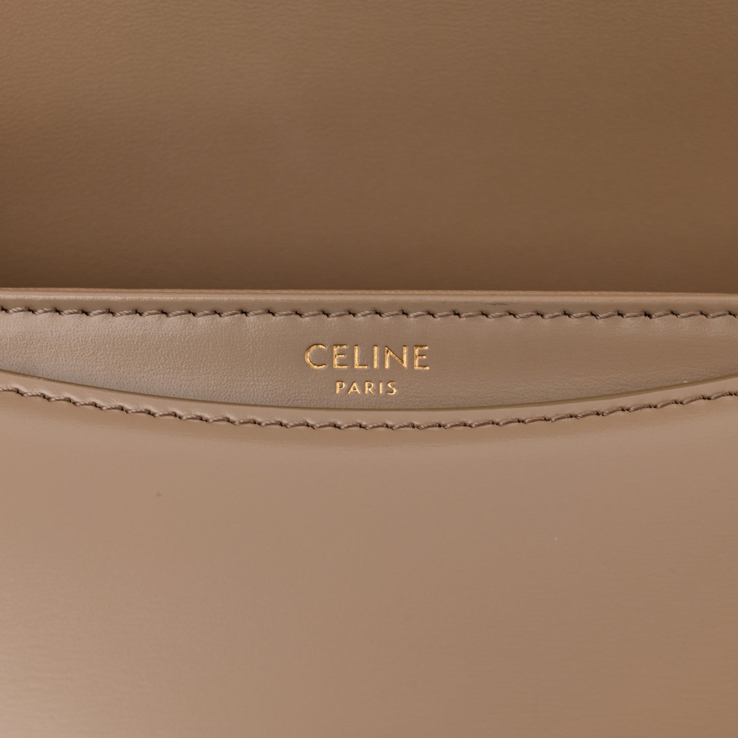 Shiny Calfskin Teen Besace Safari