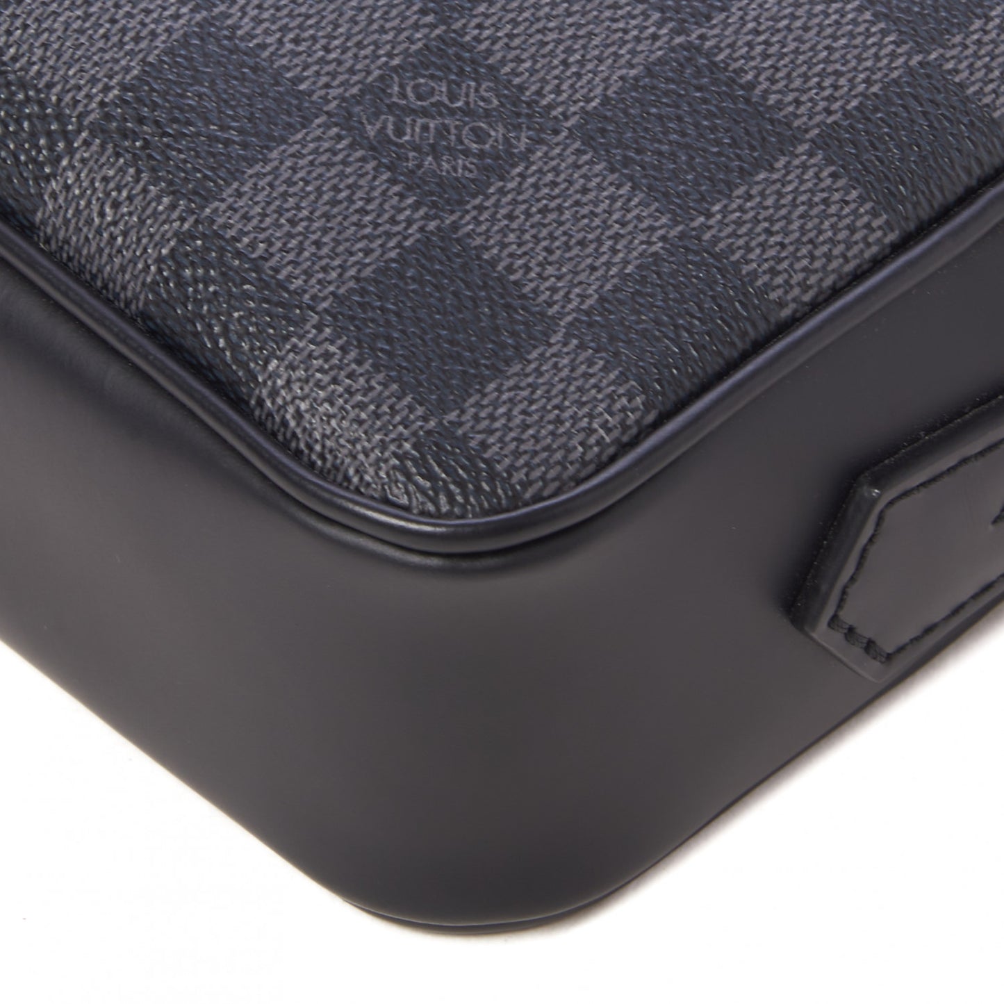 Damier Graphite Kasai Clutch